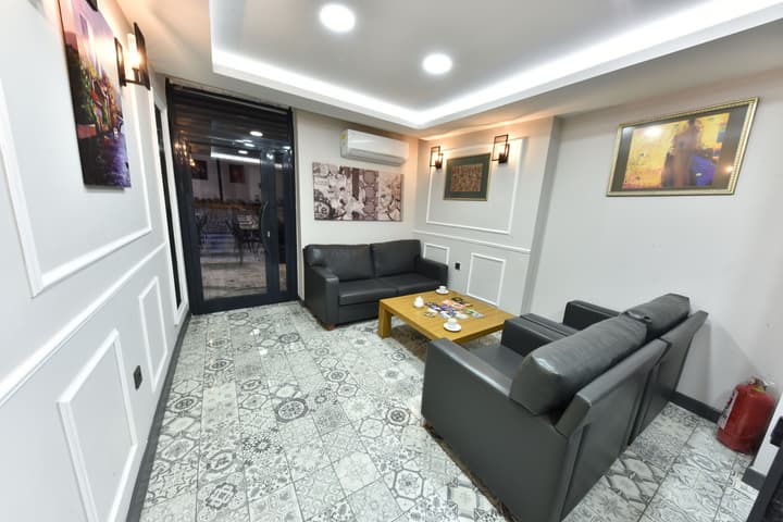 Almina Inn Hotel