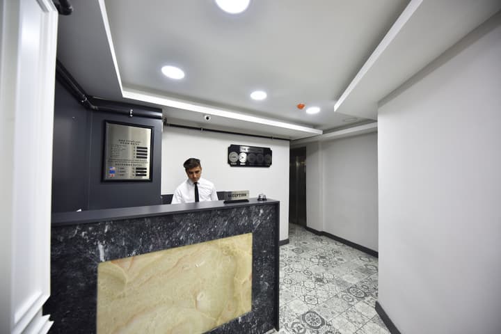 Almina Inn Hotel