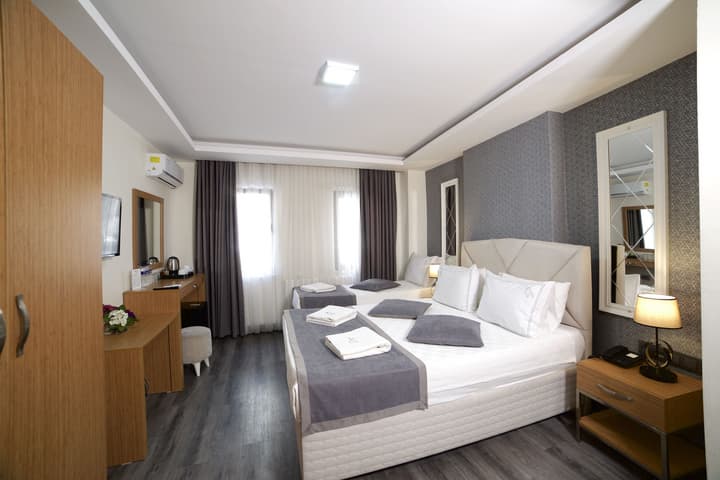 Almina Inn Hotel