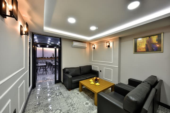 Almina Inn Hotel