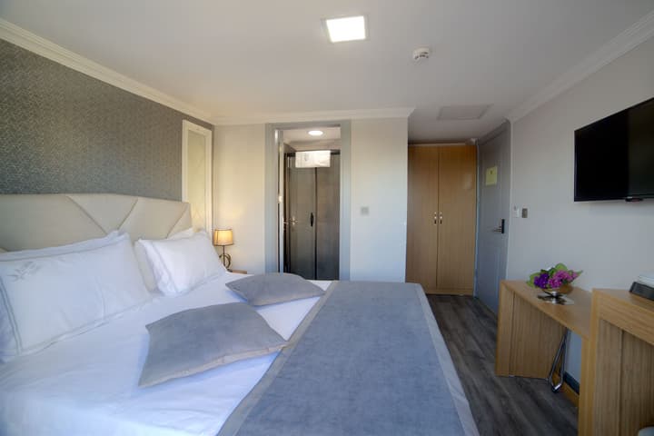 Almina Inn Hotel