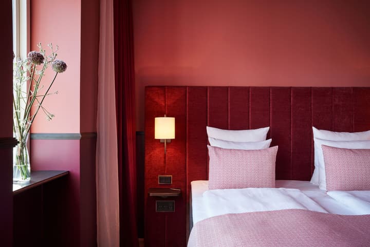 WIDE Hotel