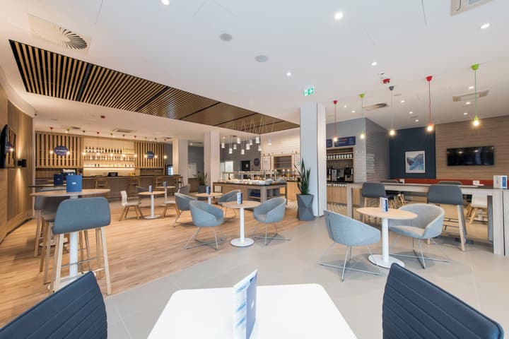 Holiday Inn Express Warsaw - Mokotow by IHG