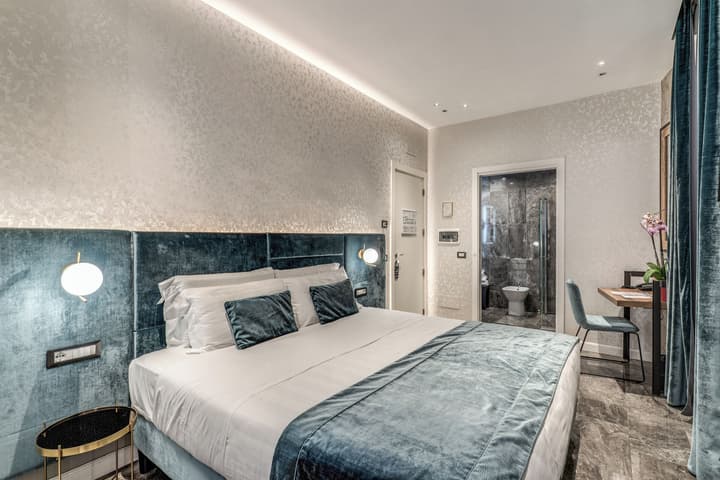 Apollo Boutique Hotel