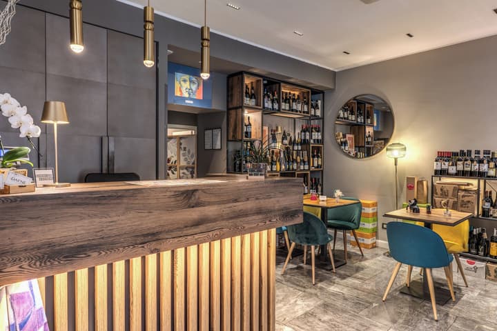 Apollo Boutique Hotel