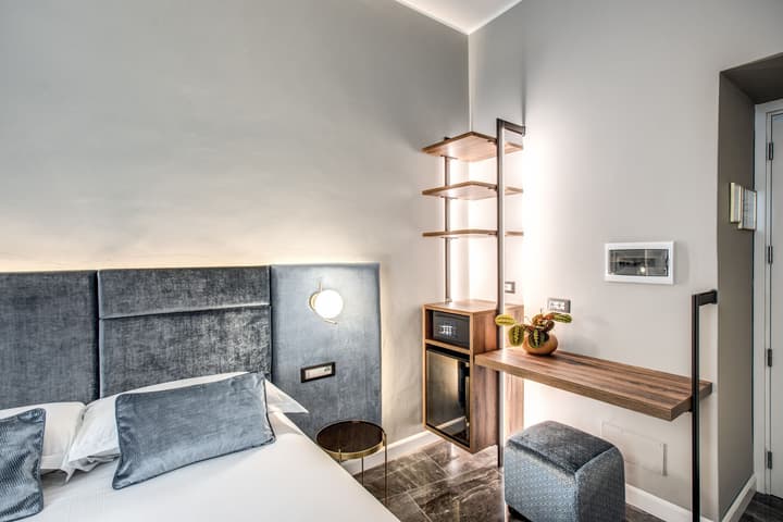 Apollo Boutique Hotel