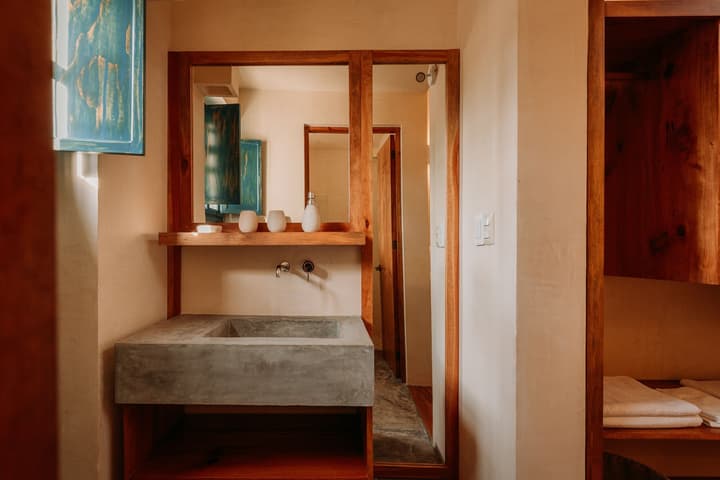 Waye Valladolid Centro – Sustainable, Authentic Experiences & Pet Friendly Boutique Hotel