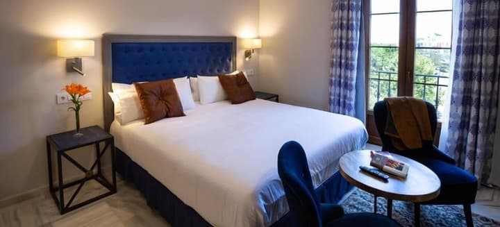 Plazuela del Carbón Suites