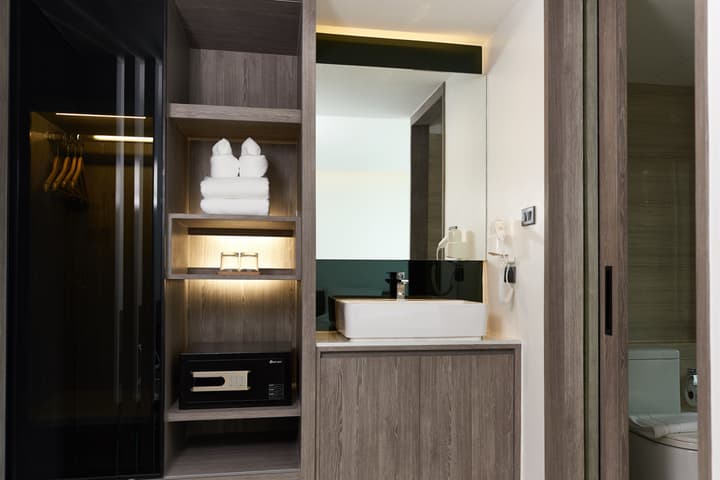 Amarin Hotel Rama 8