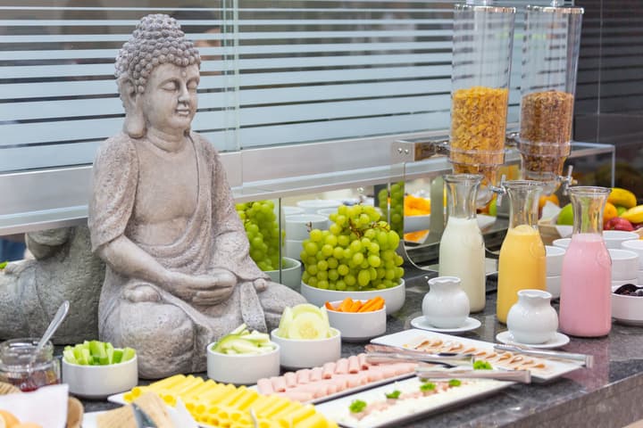 Howard Johnson by Wyndham Lima Miraflores Art House