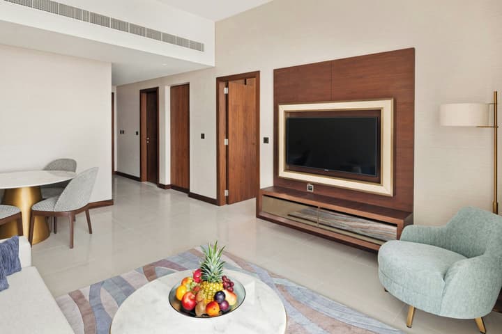 Holiday Inn Dubai Al-Maktoum Airport by IHG