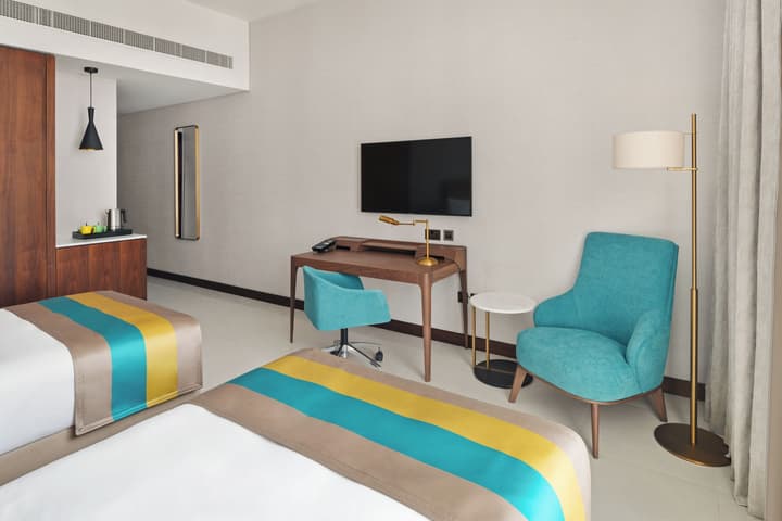 Holiday Inn Dubai Al-Maktoum Airport by IHG