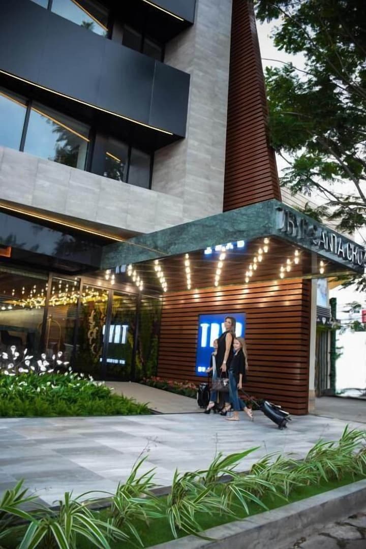 TRYP by Wyndham Santa Cruz