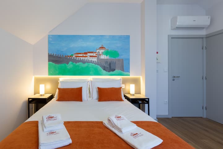 Serra do Pilar Porto Suites