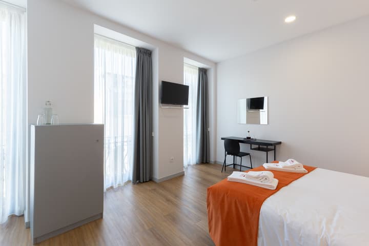 Serra do Pilar Porto Suites
