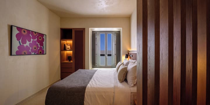 Alleys All-Suite Hotel & Spa