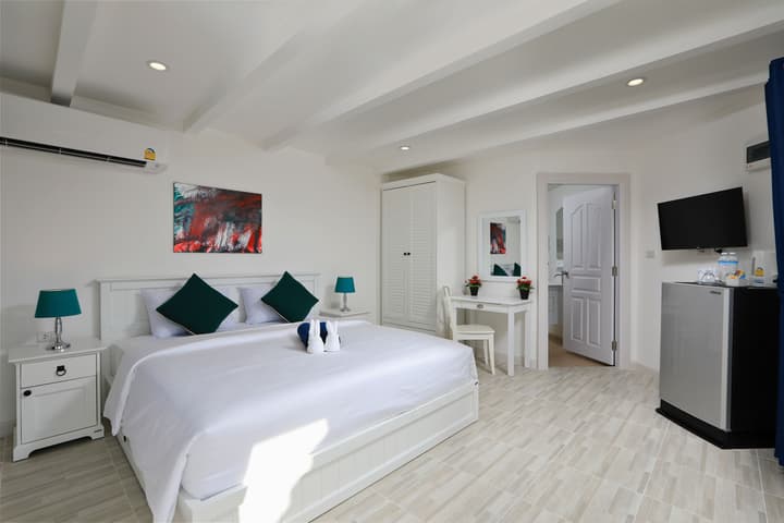 Kata White Villas