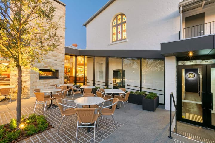 Farmers Home Hotel