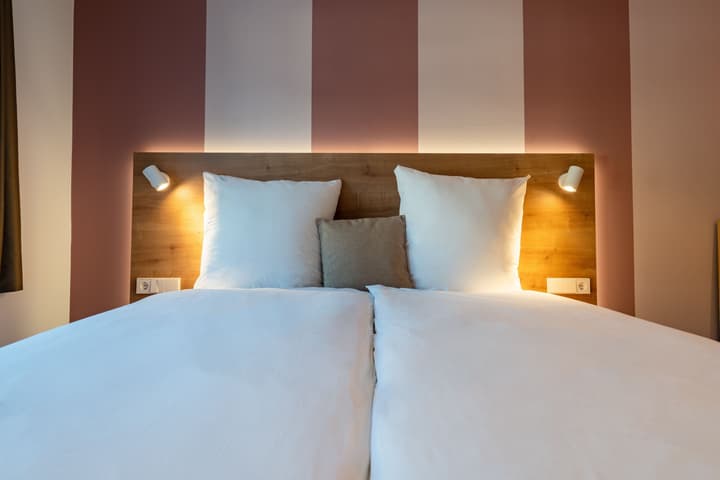 coucou Hotel