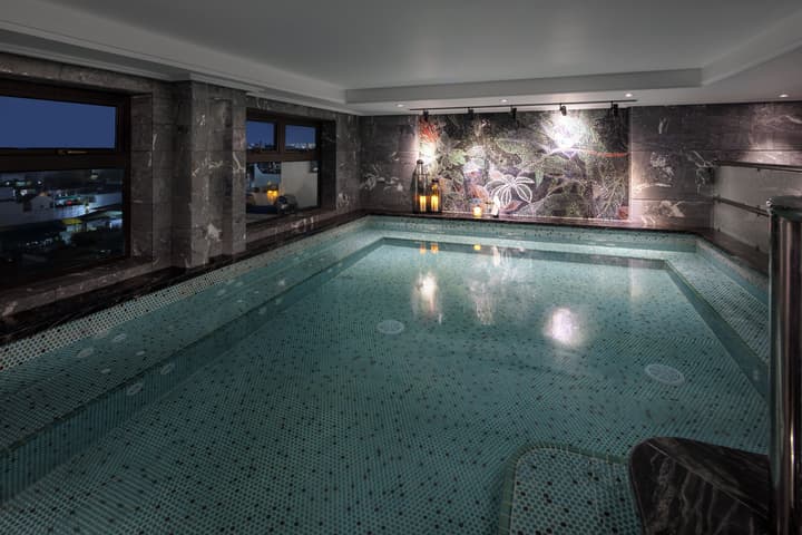 Peridot Grand Luxury Boutique Hotel