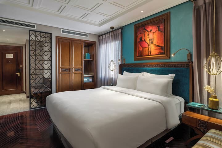 Peridot Grand Luxury Boutique Hotel