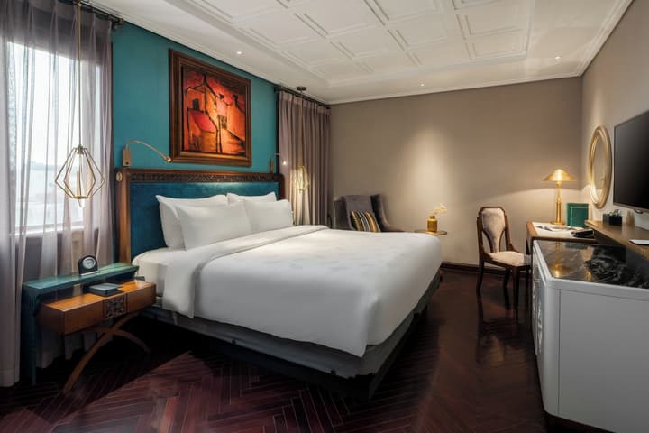 Peridot Grand Luxury Boutique Hotel