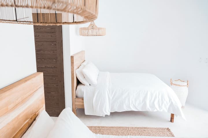Igloo Beach Lodge