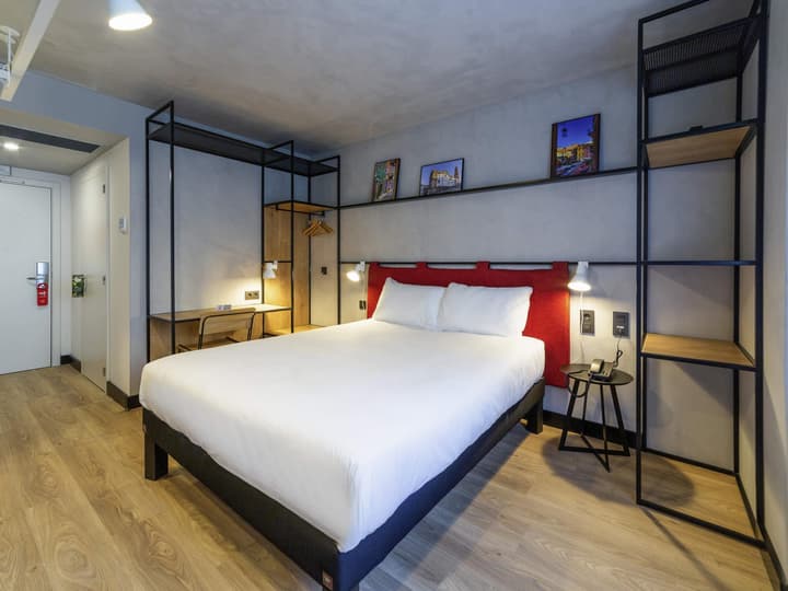 ibis Porto Centro Mercado Bolhao