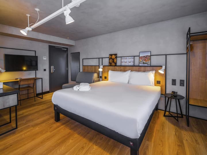 ibis Porto Centro Mercado Bolhao