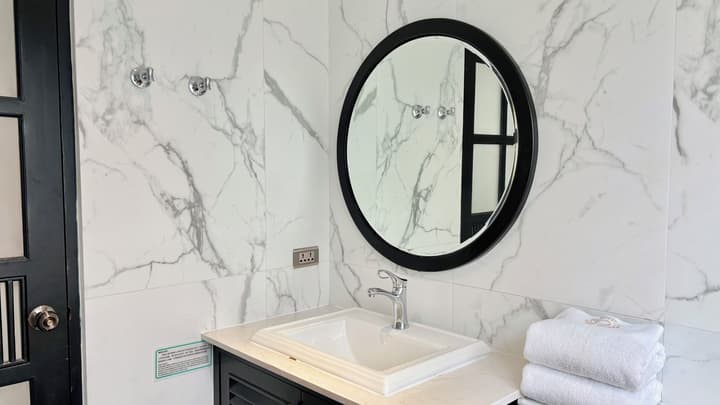 Glory Boutique Suite