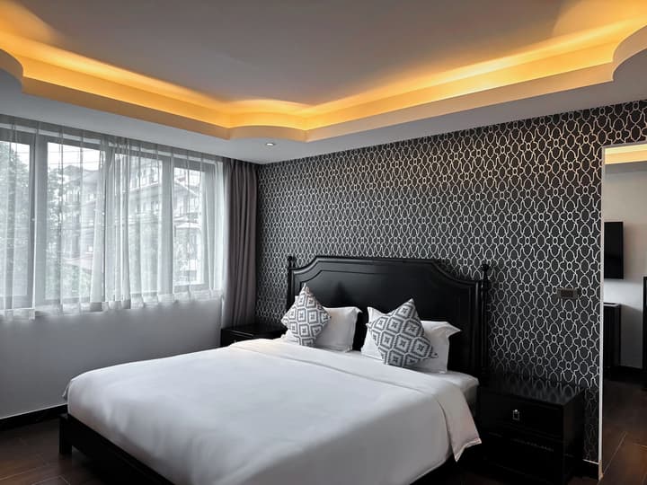 Glory Boutique Suite