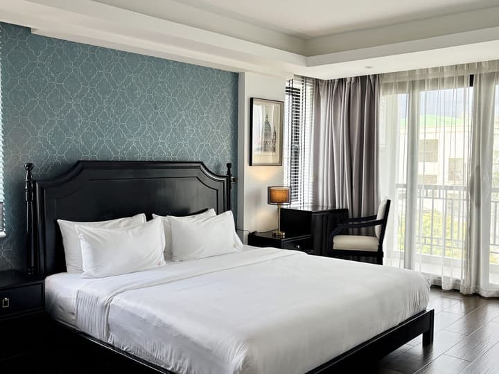 Glory Boutique Suite