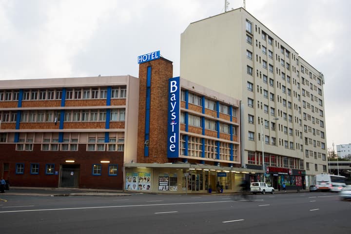 Bayside Hotel Pine Street