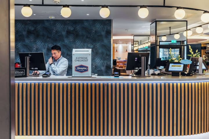 Hampton by Hilton London Park Royal