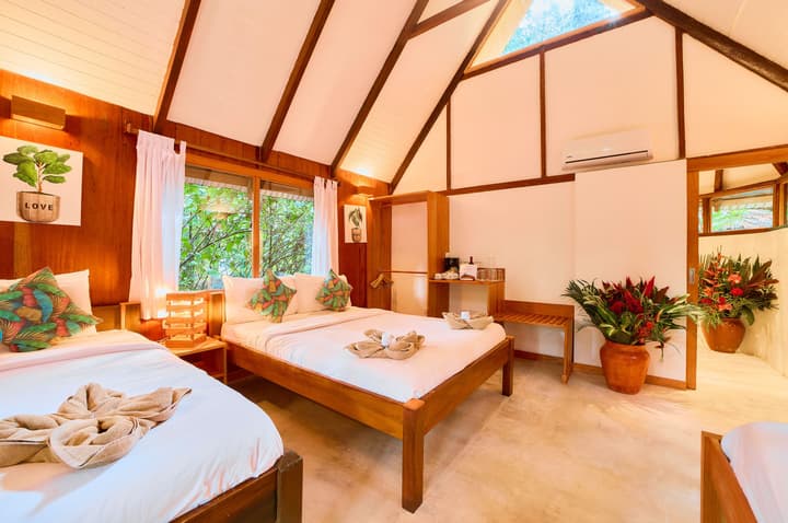 Shawandha Ecolodge