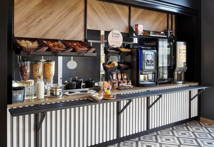 B&B HOTEL Saint-Denis Porte de Paris