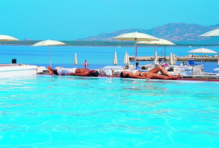 Cala Rosa Club Hotel