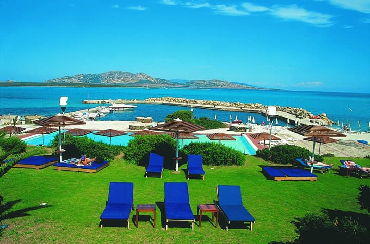 Cala Rosa Club Hotel
