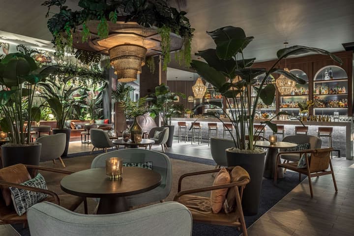 THesis Hotel Miami Coral Gables, Curio Collection by Hilton