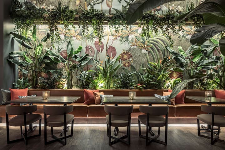 THesis Hotel Miami Coral Gables, Curio Collection by Hilton