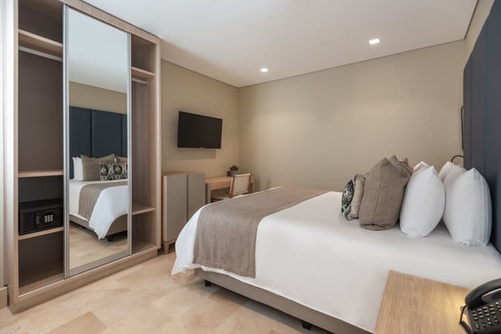 OZ Hotel Luxury