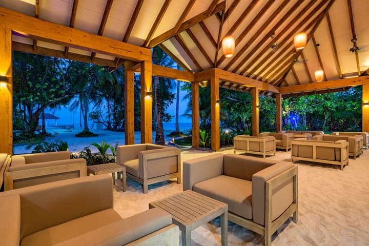 Fiyavalhu Resort Maldives