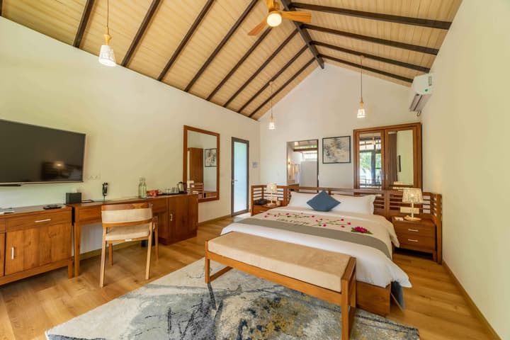 Fiyavalhu Resort Maldives