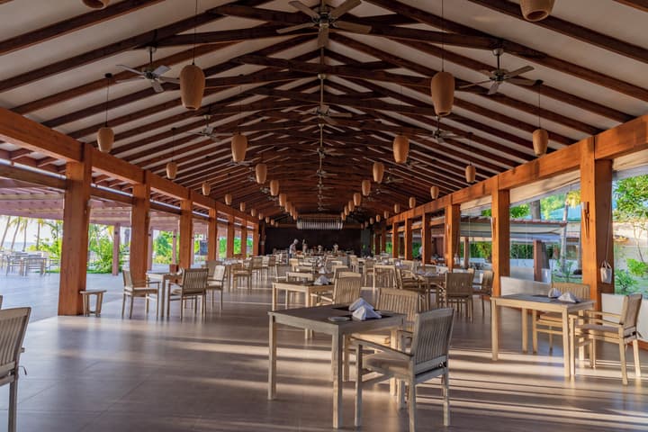Fiyavalhu Resort Maldives