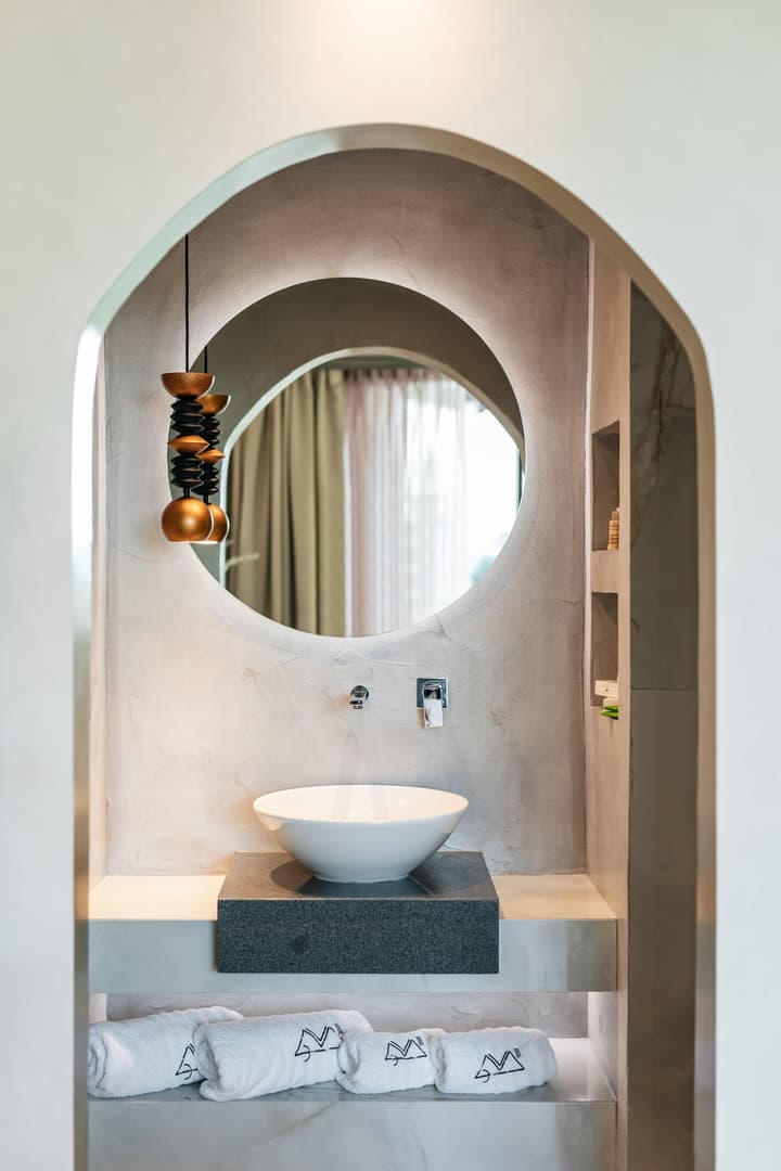 Cocooning Suites by Blue Carpet