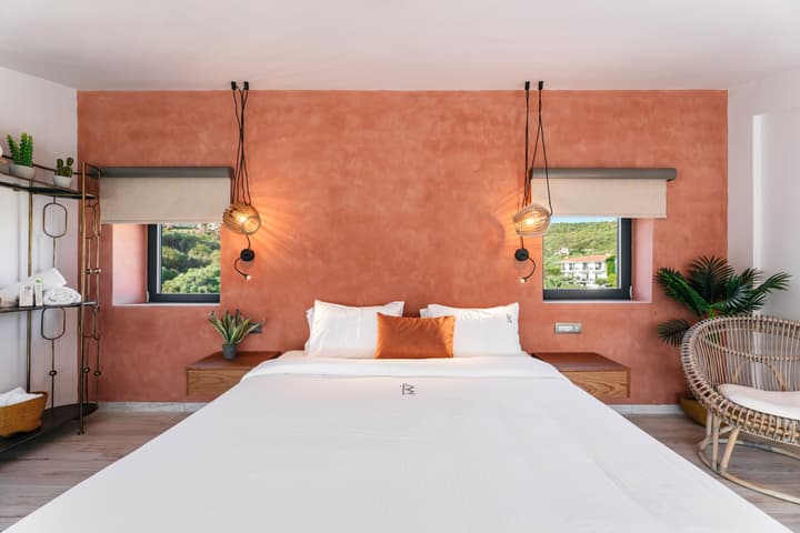 Cocooning Suites by Blue Carpet