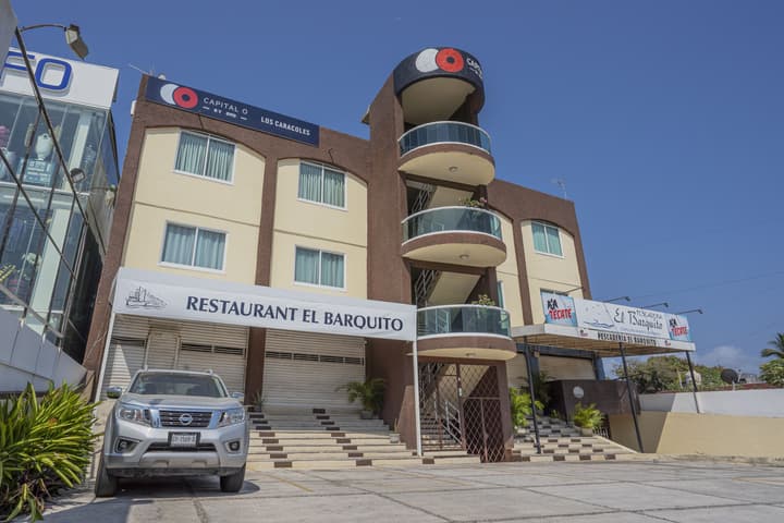 Capital O Hotel Los Caracoles, Acapulco