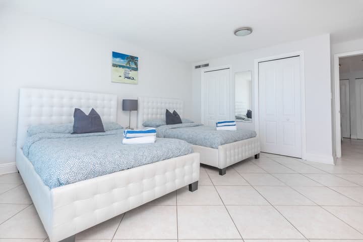 Girasole Apartments