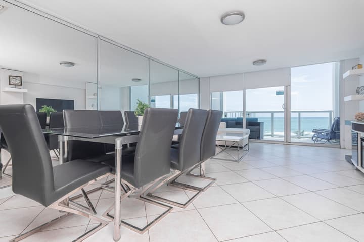 Girasole Apartments