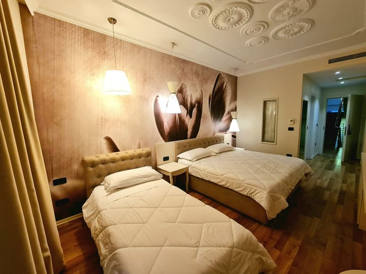 Regina City Hotel